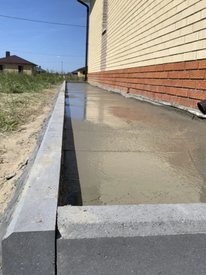 Устройство отмостки вокруг фундамента после ремонта